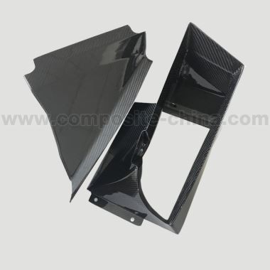 חלקי רכב סיבי פחמן