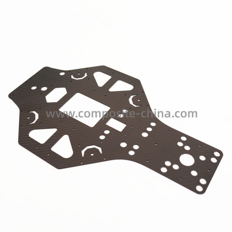 יריעות סיבי פחמן מעובדות